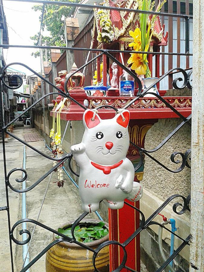 Ray Nu Guest House Phra Nakhon Si Ayutthaya Buitenkant foto